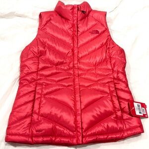 The North Face Women's Vibrant Coral Quilted Vest